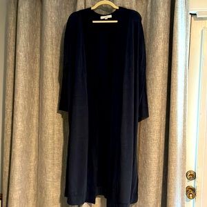 Light weight, long cardigan